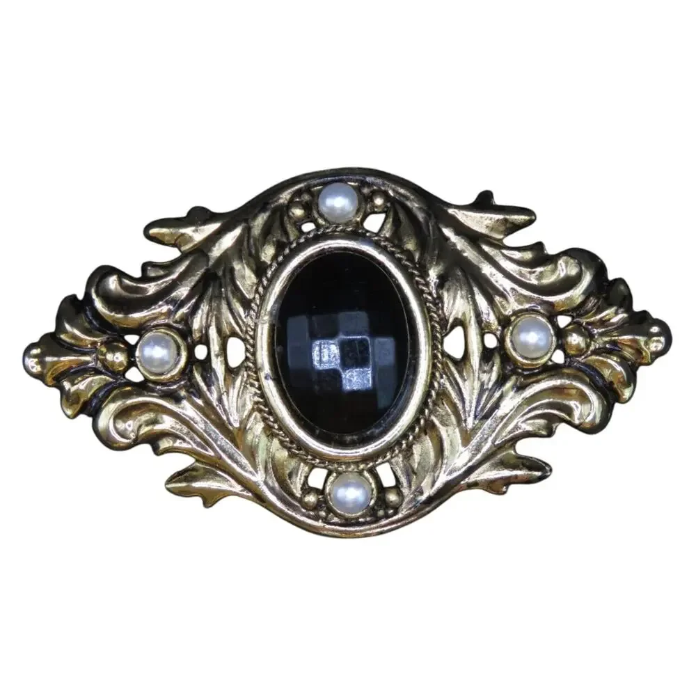 Brooch Pin Black Stone Faux Pearls Gold Tone Oval Shape Beautiful Vintage Retro